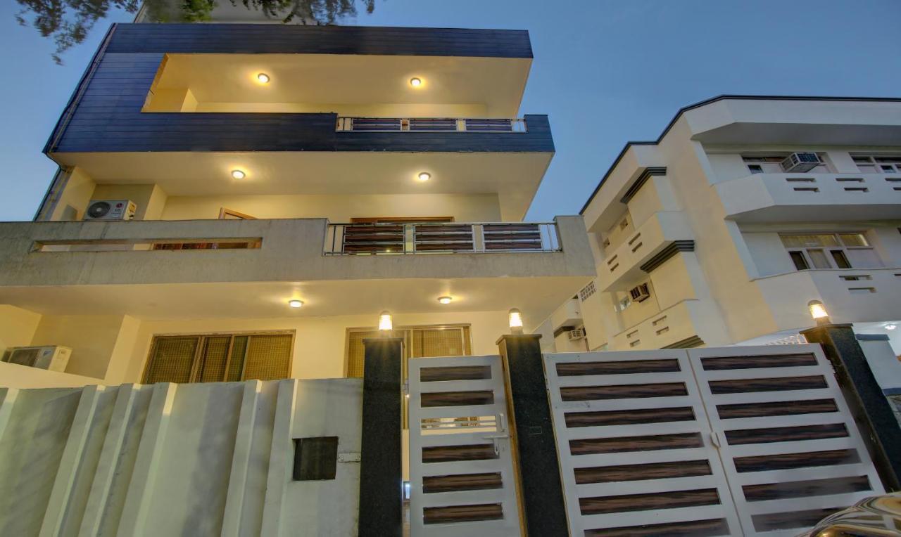 Itsy Hotels Swastika Inn Sector 26 诺伊达 外观 照片