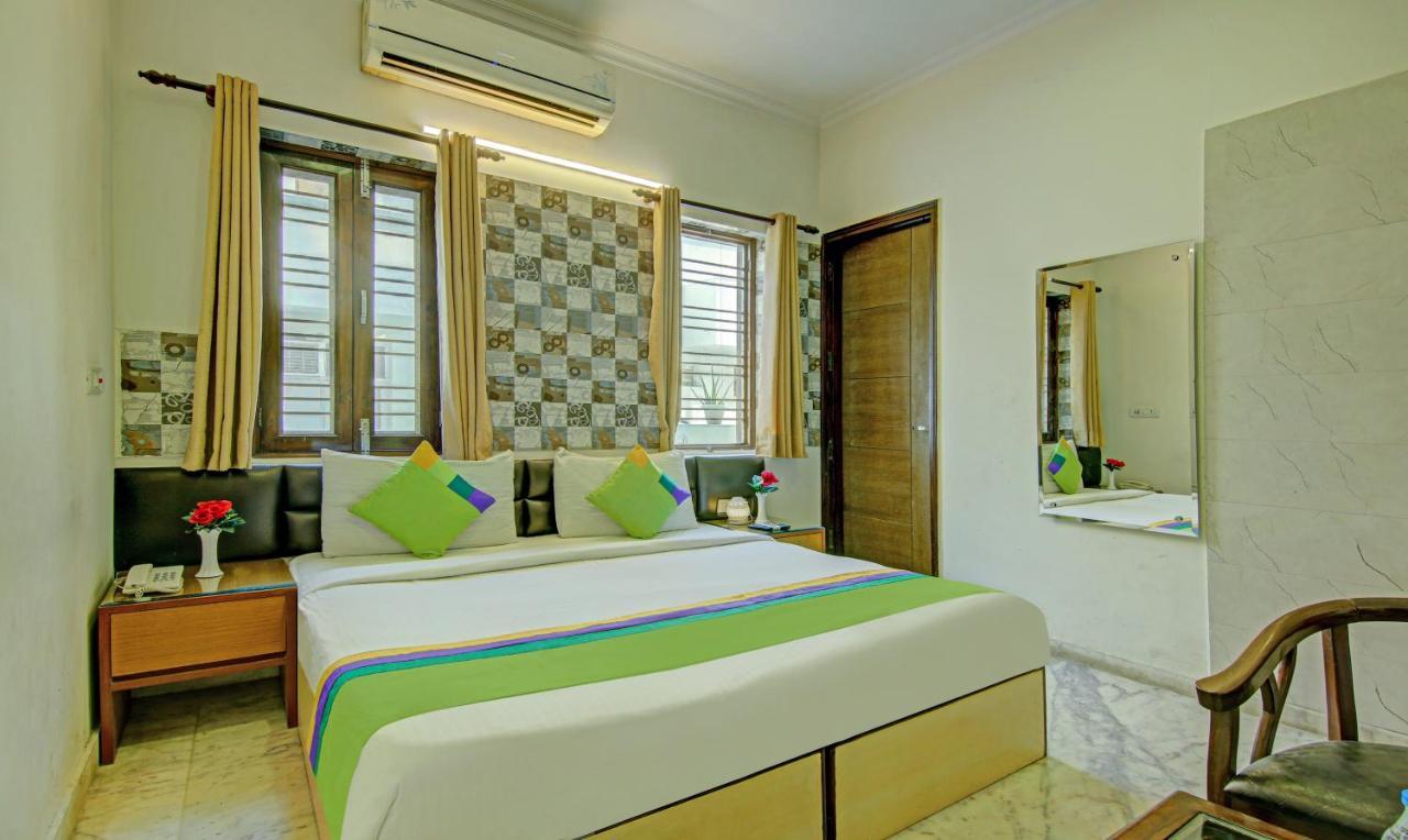 Itsy Hotels Swastika Inn Sector 26 诺伊达 外观 照片