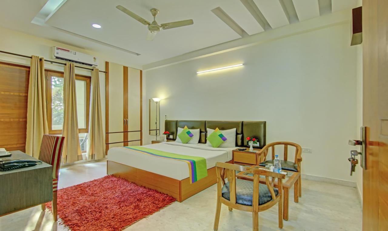 Itsy Hotels Swastika Inn Sector 26 诺伊达 外观 照片